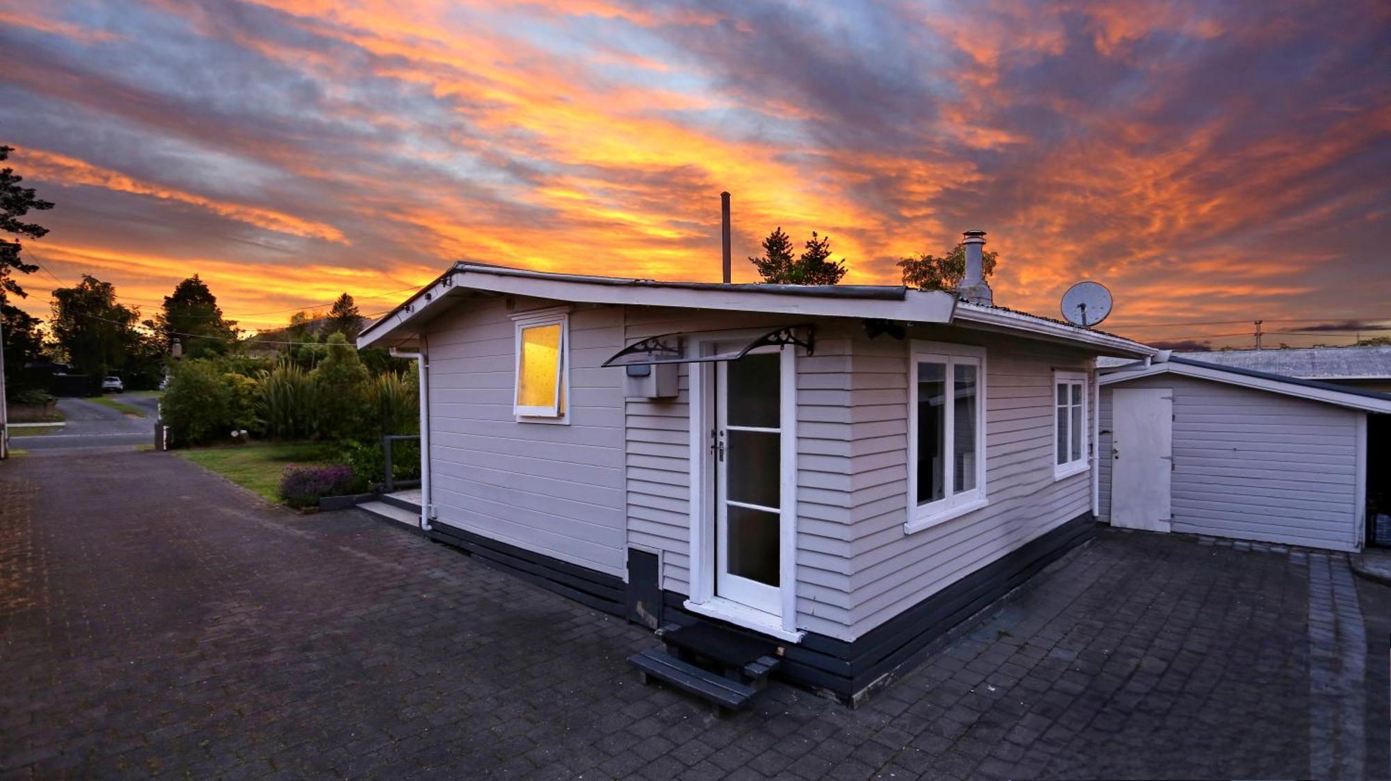 Vila Cosy Lockwood In Town Taupo Exteriér fotografie
